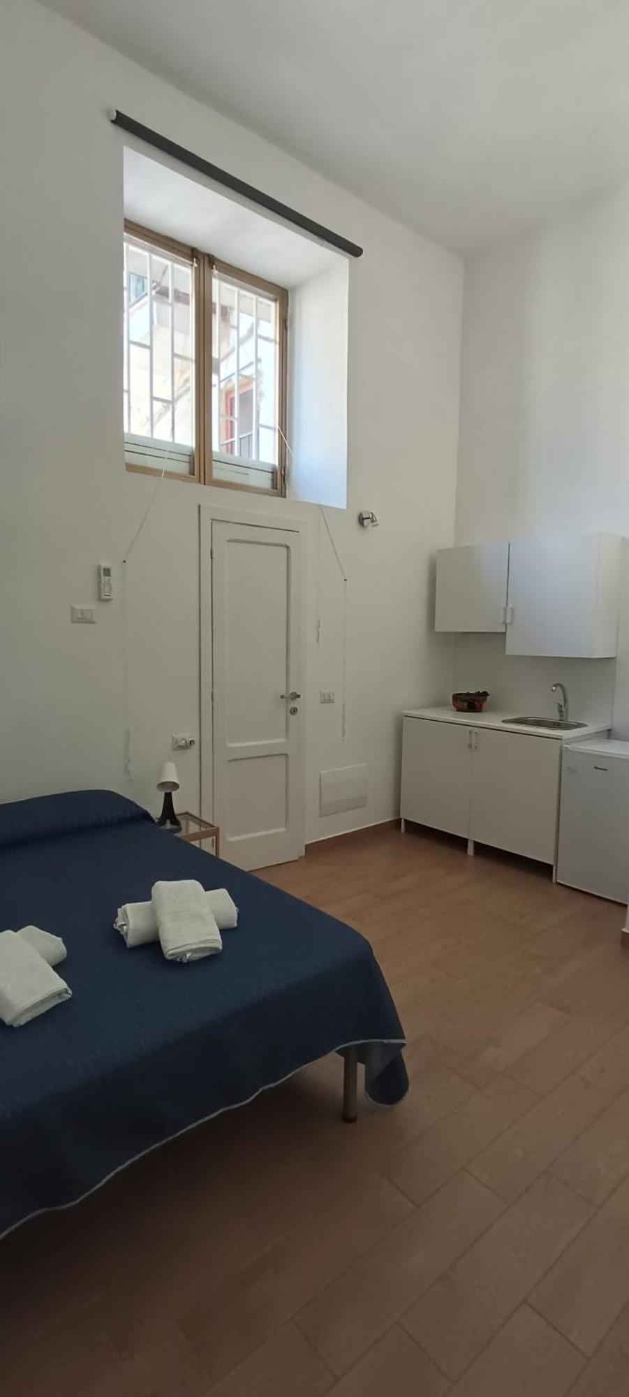 Casa Laura Oliva Mancini Bed & Breakfast Napoli Eksteriør bilde